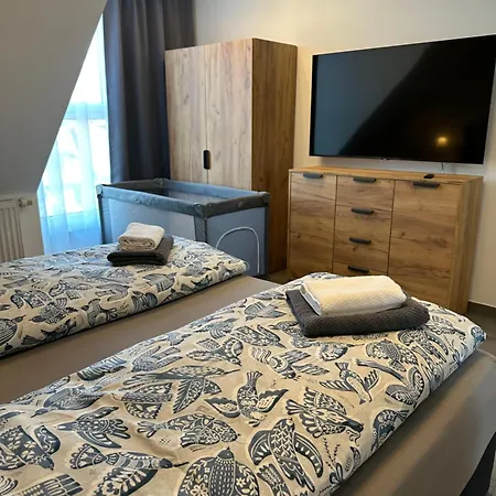 Lägenhet In Mit Zwei Schlafzimmer *