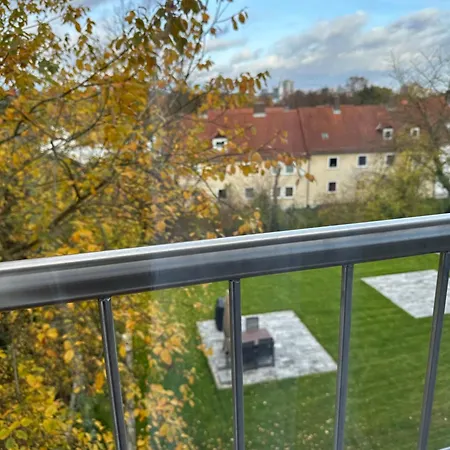 Lägenhet In Mit Zwei Schlafzimmer Kassel